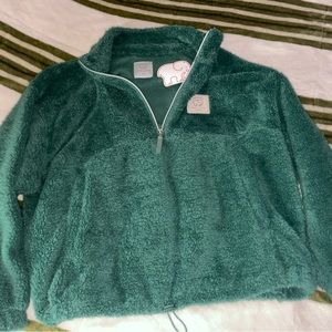 NWT Ivory Ella pull over sweatshirt
